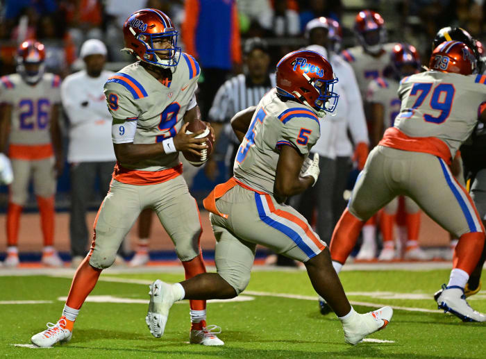 Illinois high school football: East St. Louis vs. St Frances Academy (Maryland) 9-2-23